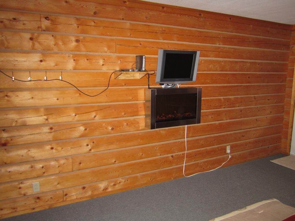 Spirit Lake Lodge Уайтхорс Номер фото